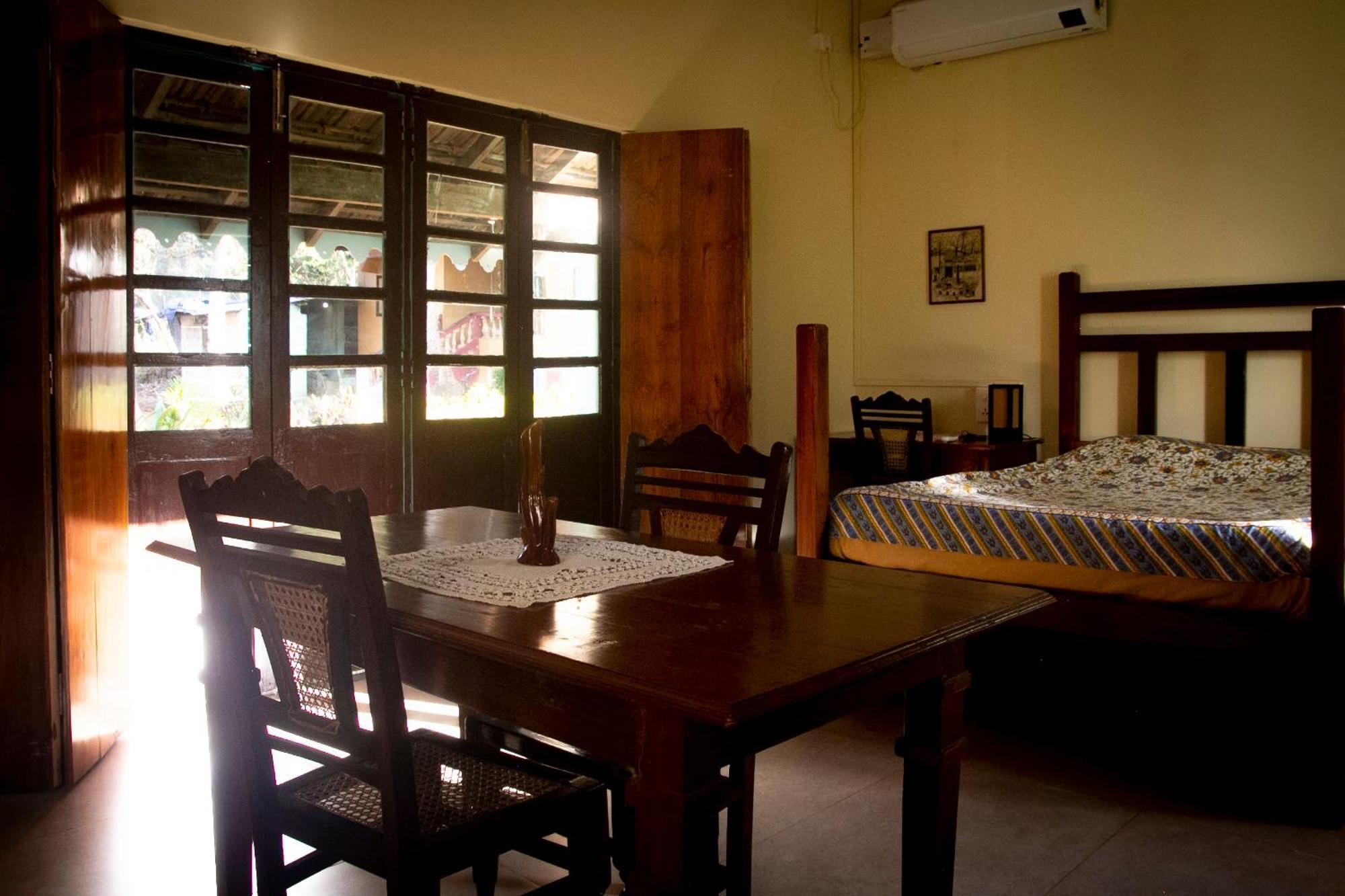 The Bungalow Bogmalo An 1880 Indo Portuguese Heritage Beach Villa South Goa Zewnętrze zdjęcie