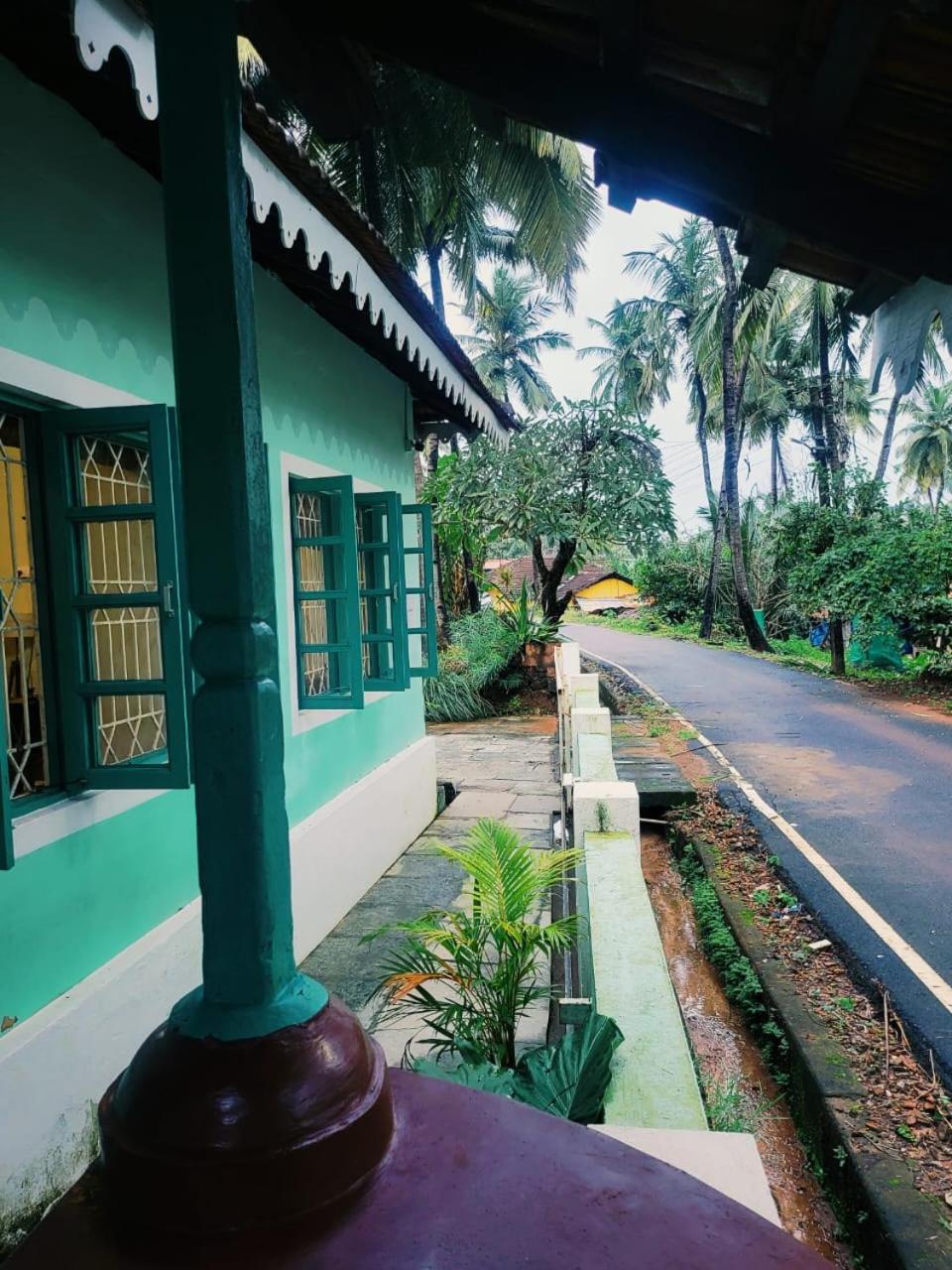The Bungalow Bogmalo An 1880 Indo Portuguese Heritage Beach Villa South Goa Zewnętrze zdjęcie